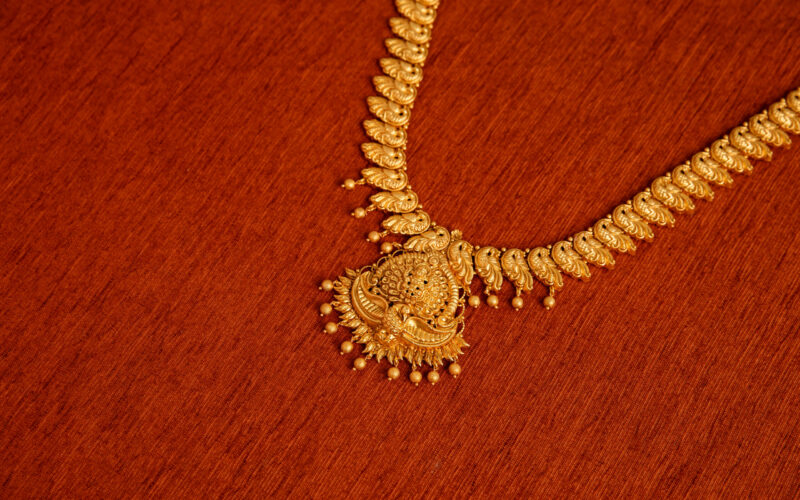 The Little Details That Set A Great Gold Shop Apart